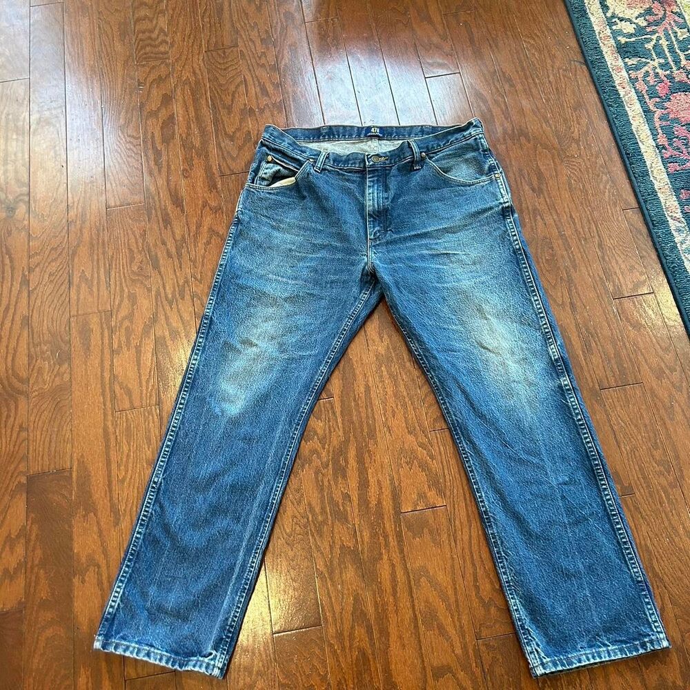 Wrangler Men's Blue and Navy Jeans